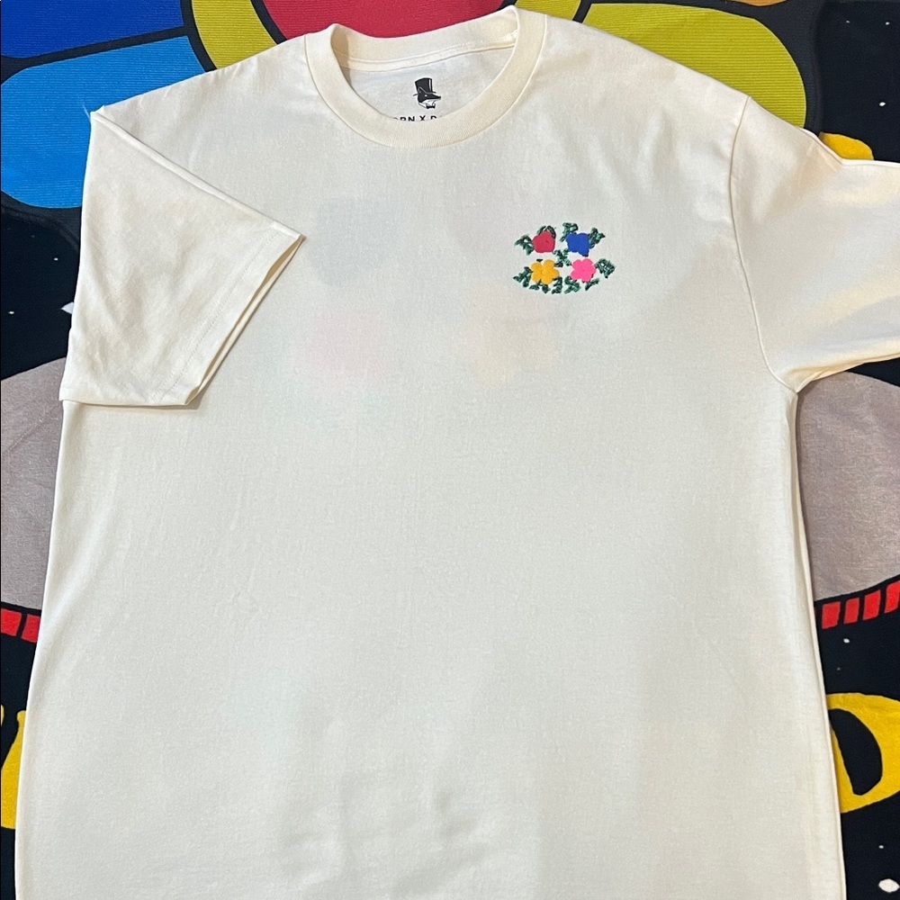 BORN X RAISED  Union Los Angeles Flower Rocker Tee Large